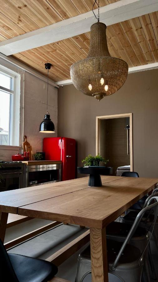 Апартаменты Smithjan - Main Road Stykkisholmi Стиккисхоульмюр Экстерьер фото